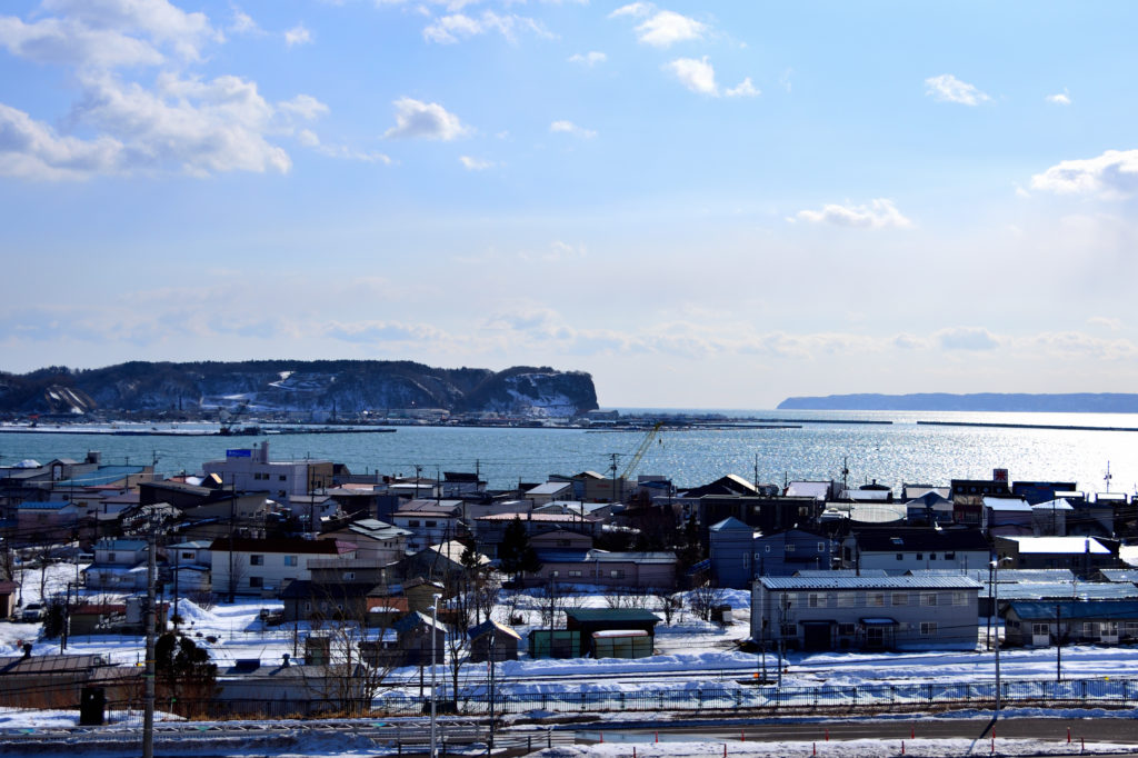 厚岸の海と街並み
