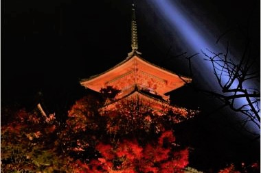 清水寺の慈悲の光