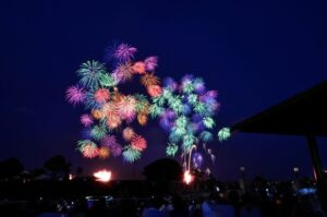 川内川花火大会2024の穴場や屋台は？駐車場や交通規制やアクセスは？