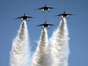 松島基地航空祭2025のブルーインパルス時間やスケジュールは？穴場やアクセスや駐車場は？　