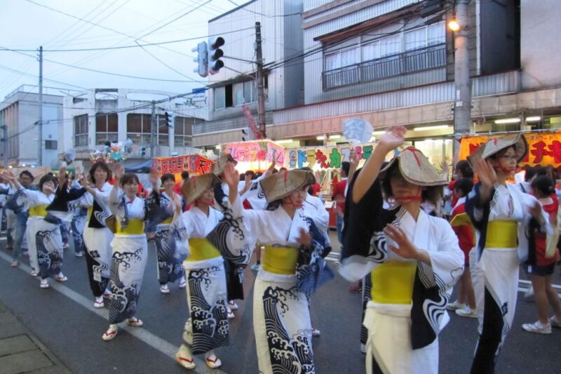 南魚沼市兼続公まつり花火大会2024の日程・時間や穴場は?屋台や駐車場やアクセスは?