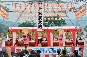 忍野八海まつり2024の日程・花火時間やスケジュールは?穴場や駐車場や交通規制は?