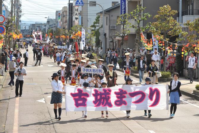 丸岡古城まつり2024の日程・スケジュールや屋台は?駐車場や交通規制やアクセスは?