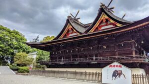 吉備津神社初詣2025の屋台や混雑は？駐車場やアクセスは？